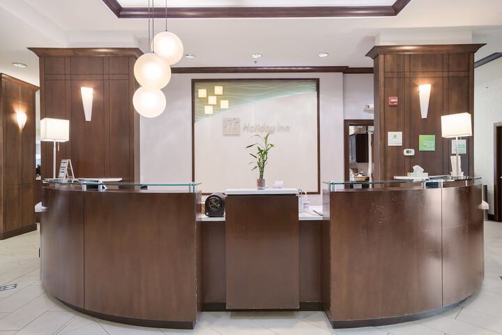 Holiday Inn Jackson NW - Airport Road by IHG
