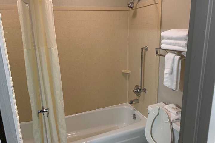 Room 20 of 49