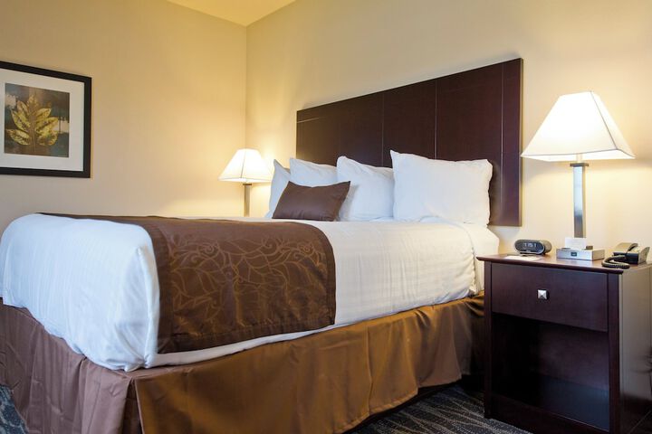 Cobblestone Inn & Suites - Boone