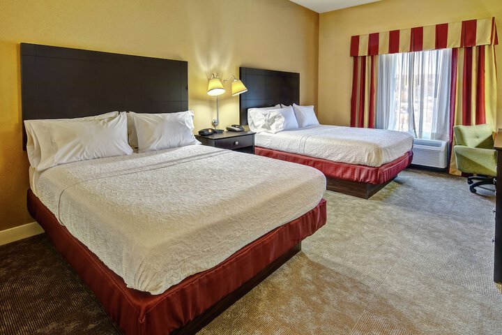 Room 48 of 72