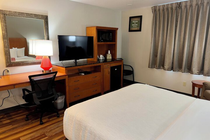 Room 15 of 39