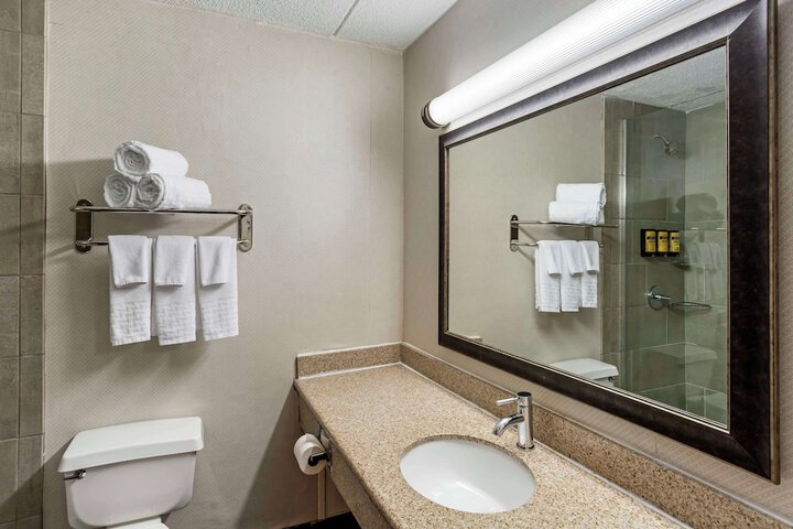 Kingston Regency Inn