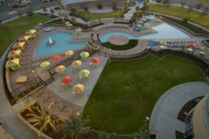 Pool 10 of 112