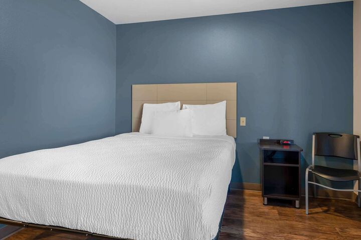 WoodSpring Suites Orlando South