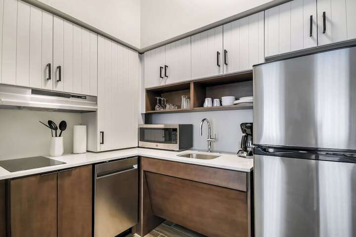Staybridge Suites Toledo - Maumee by IHG