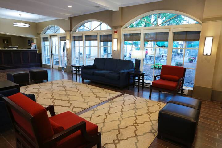 Hotel Interior 10 of 67