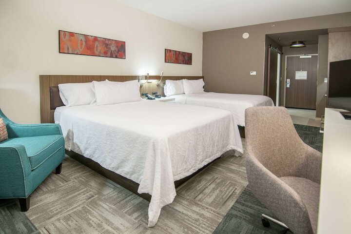 Room 34 of 63