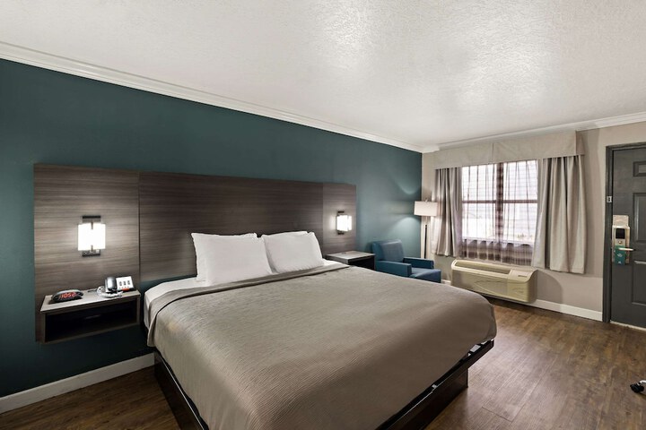 Quality Inn Ocean Springs - Biloxi East
