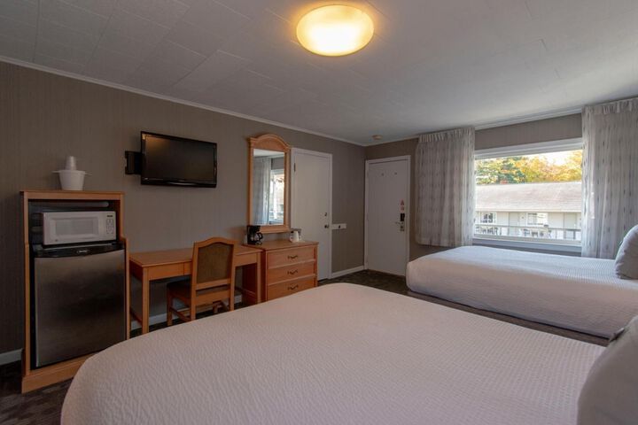 Room 35 of 51