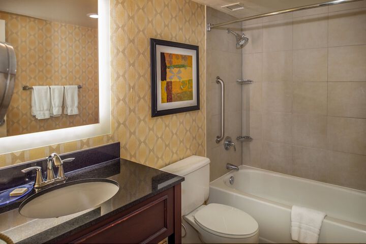 Crowne Plaza St. Louis Airport by IHG