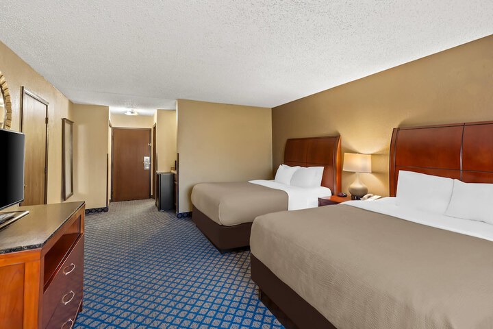 Quality Inn & Suites Seville