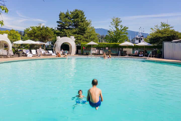 Pool 6 of 175