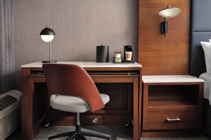 Room 20 of 31