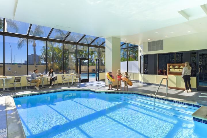 Embassy Suites by Hilton Anaheim Orange