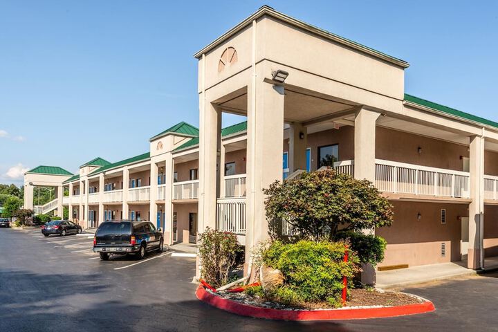 Hotel 3 of 30
