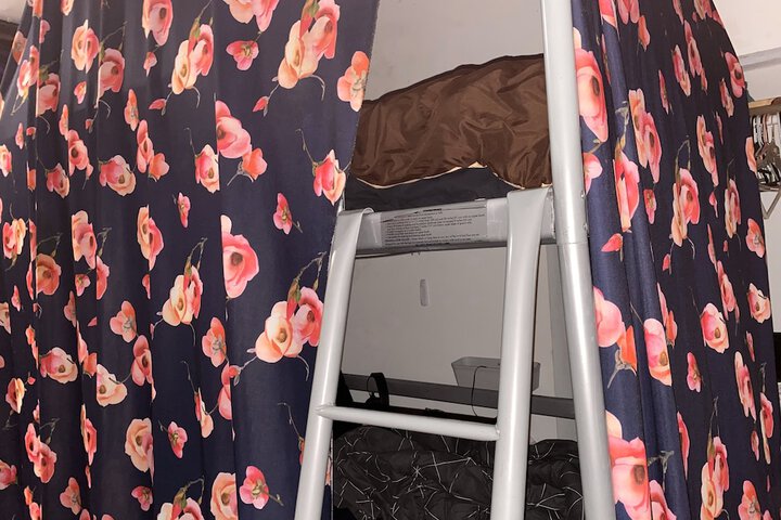 Room 7 of 14