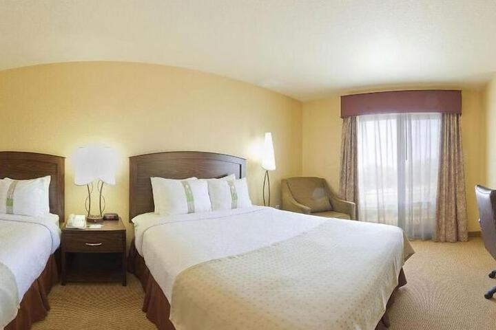 Room 20 of 26