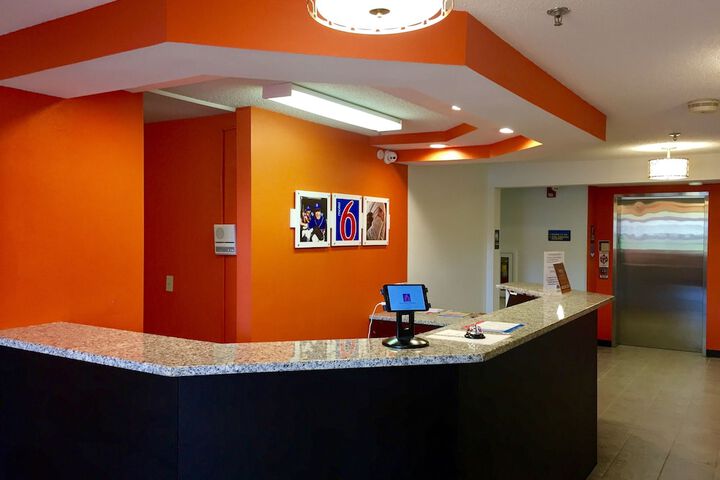 Hotel Interior 12 of 33
