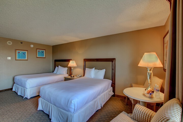 Room 4 of 32