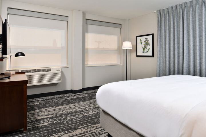 Room 15 of 25
