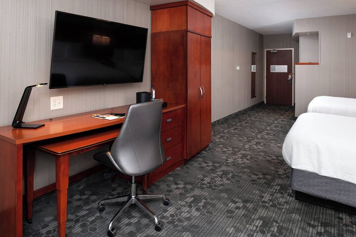 Courtyard by Marriott High Point