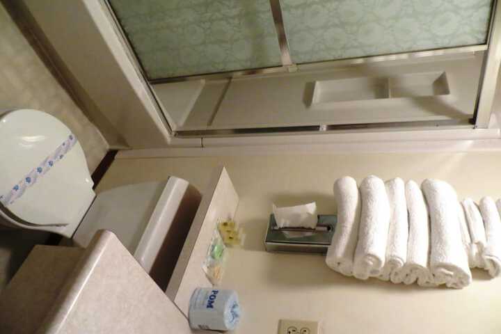 Room 33 of 57