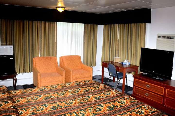 Room 15 of 42