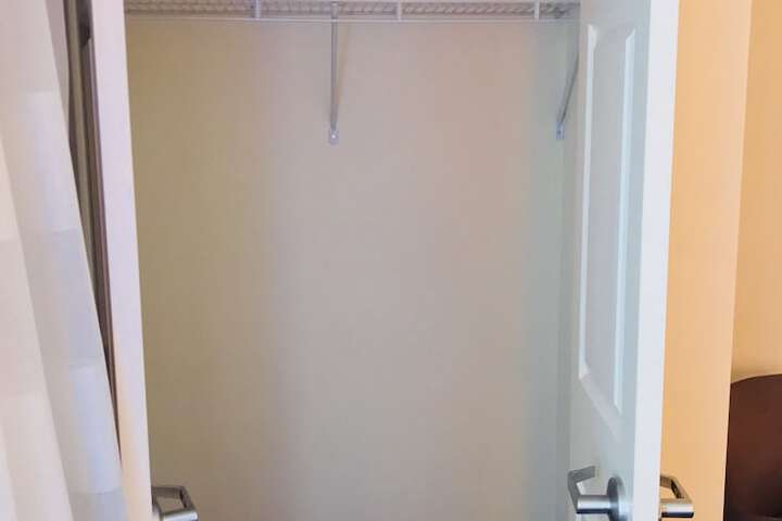 Room 29 of 77