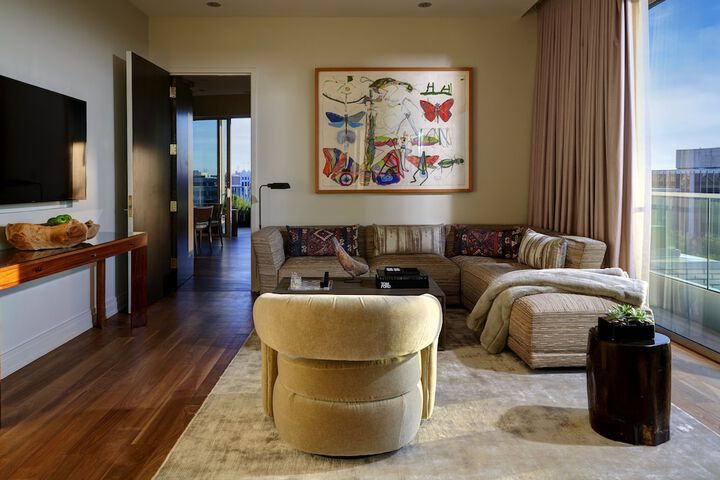 Room 15 of 97
