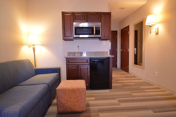 Room 12 of 29