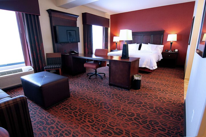 Room 10 of 31