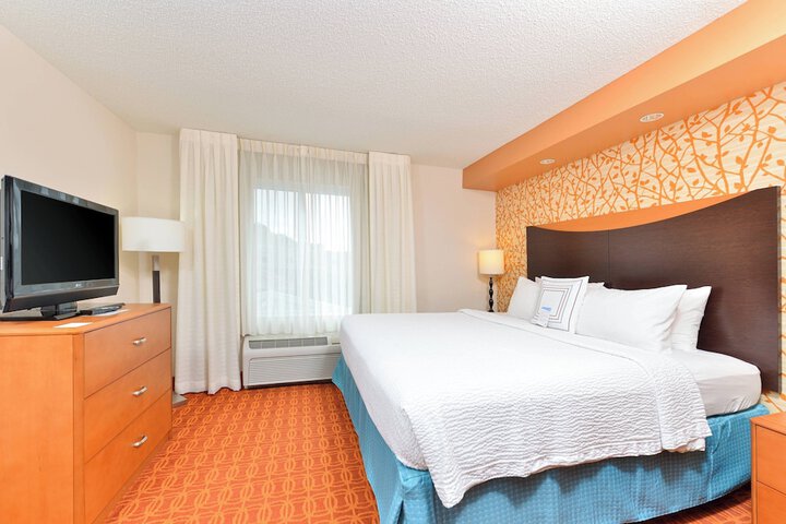 Room 15 of 24
