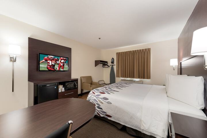 Room 32 of 32