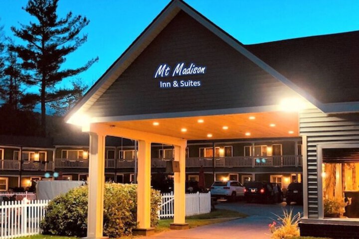 Mt Madison Inn & Suites