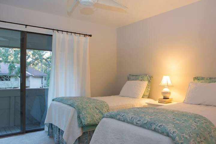 Room 10 of 27