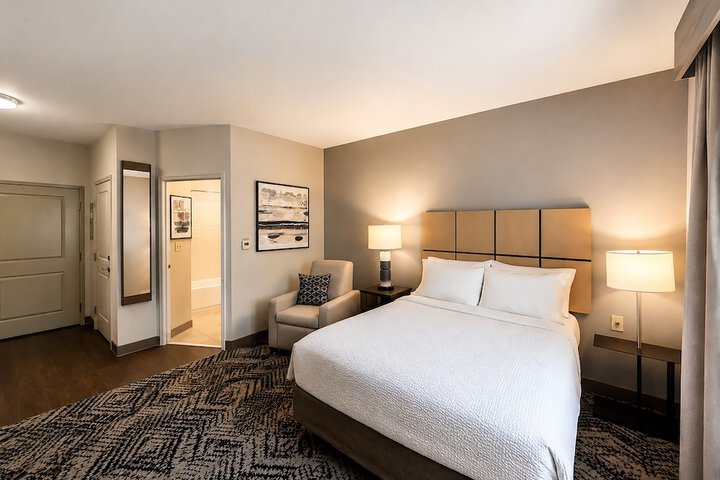 Candlewood Suites Auburn by IHG