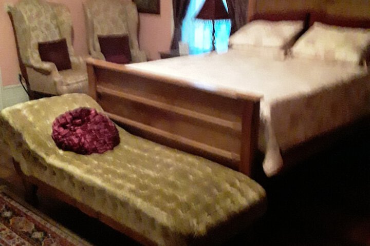 Room 17 of 63
