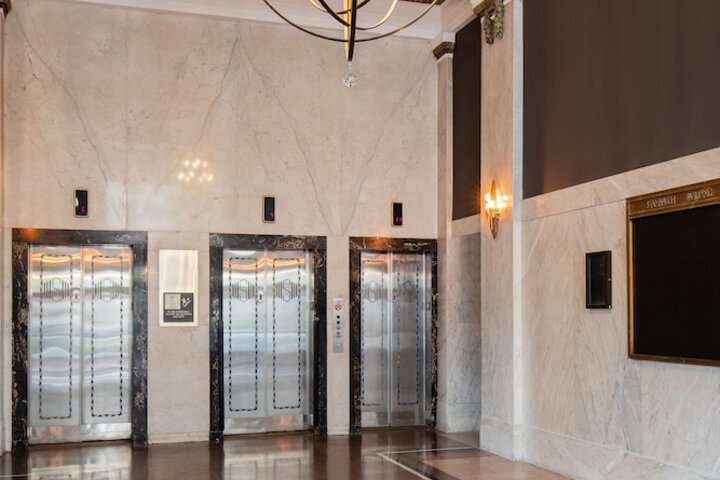 DoubleTree by Hilton Youngstown Downtown