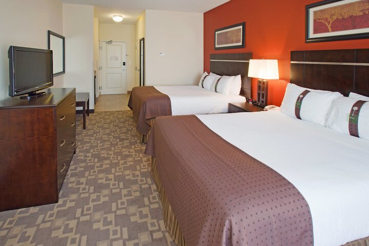 Room 12 of 24