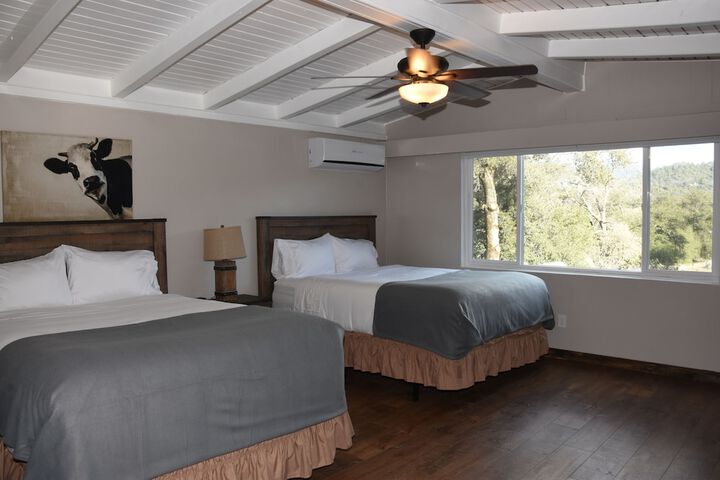Room 45 of 70