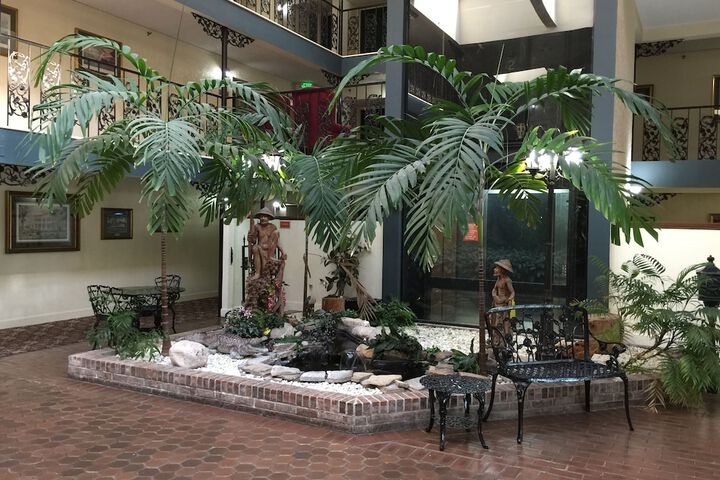Hotel Interior 4 of 7