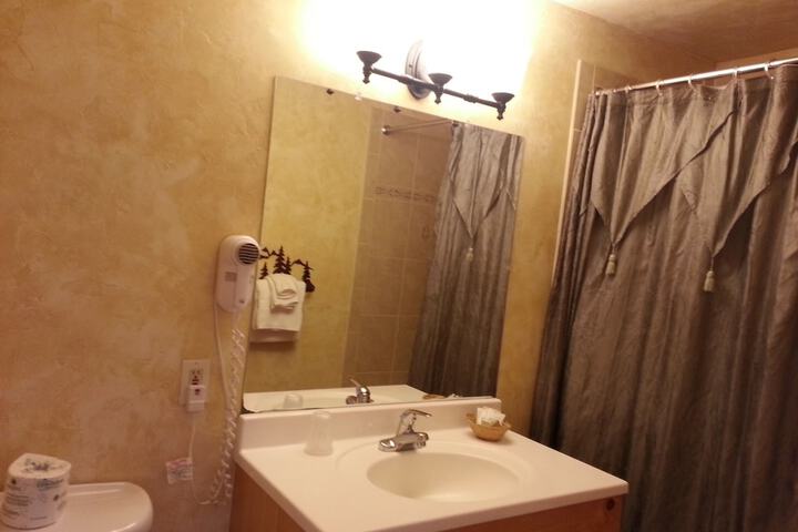 Room 62 of 68