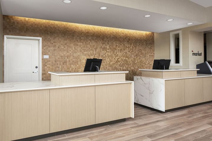 Hotel Interior 10 of 44