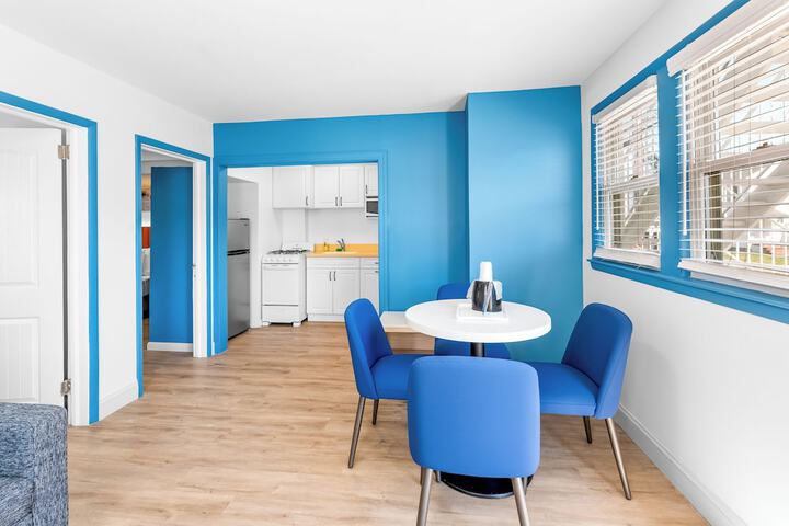 Buttercup Suites