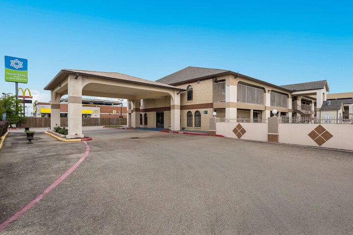 SureStay Hotel by Best Western Deer Park