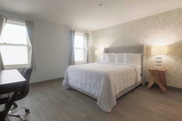 Room 16 of 20