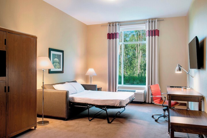 Four Points by Sheraton Grande Prairie