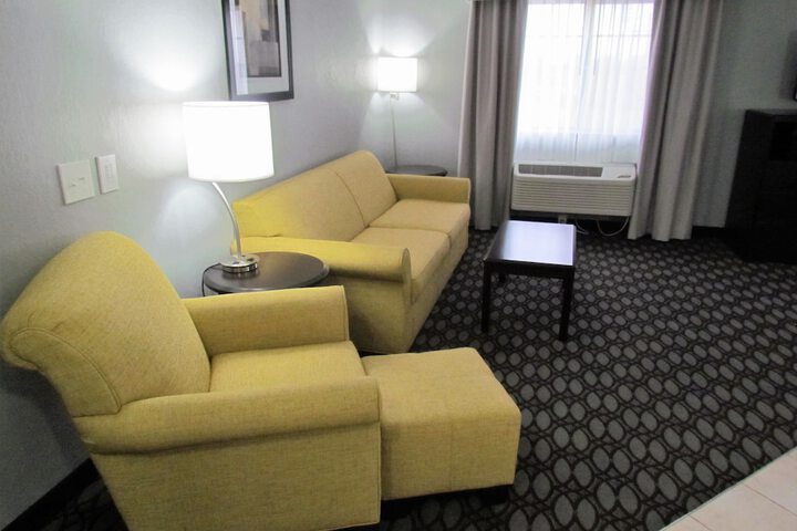 Room 57 of 75