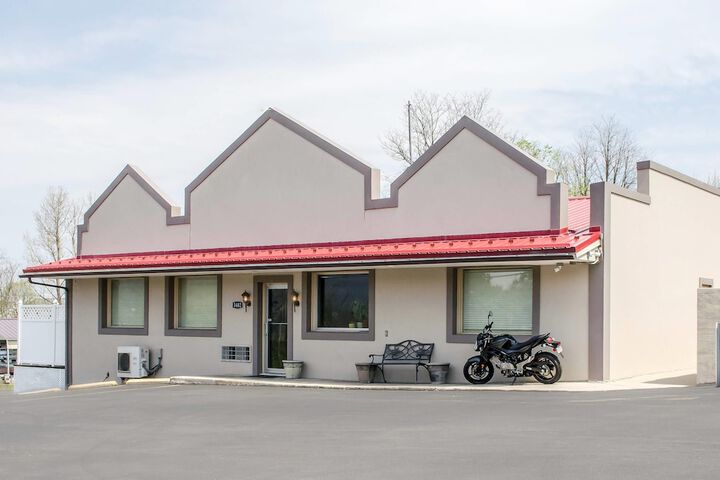 Econo Lodge Bellefonte I-99