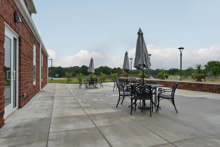 Appomattox Inn and Suites